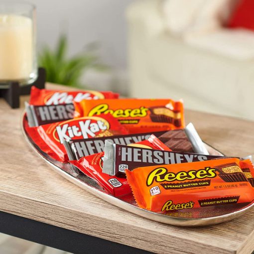 【2025 Flash Sales+ Free Shipping】REESE'S, HERSHEY'S and KIT KAT 18 Count 27.3 oz Full Size Milk Chocolate Assortment Variety Pack - Image 5
